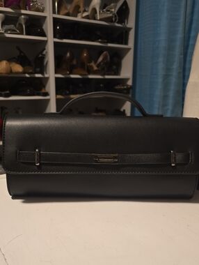 Steve Madden East To West Black Leather Top-Handle Bag